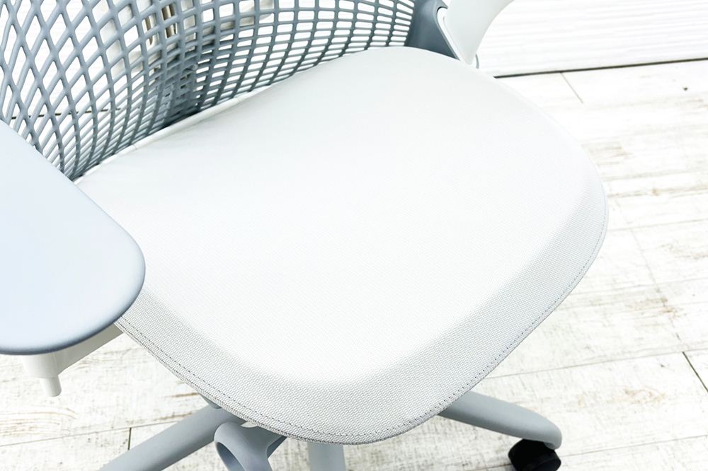 【未開封未使用品】 ハーマンミラー セイルチェア ミドルバック 中古 Herman Miller 中古オフィス家具 フルアジャスタブルアーム ランバーサポート グレーの画像
