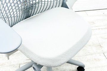 【未開封未使用品】 ハーマンミラー セイルチェア ミドルバック 中古 Herman Miller 中古オフィス家具 フルアジャスタブルアーム ランバーサポート グレーの画像