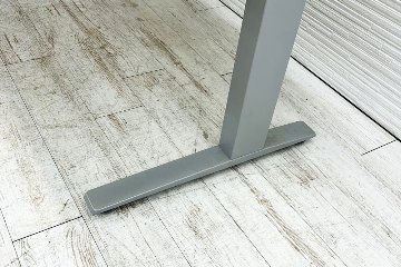 オカムラ スイフト 電動昇降デスク 中古 L型デスク 1550×1550 L字デスク Ｌ字机 昇降机 中古オフィス家具 上下昇降机の画像