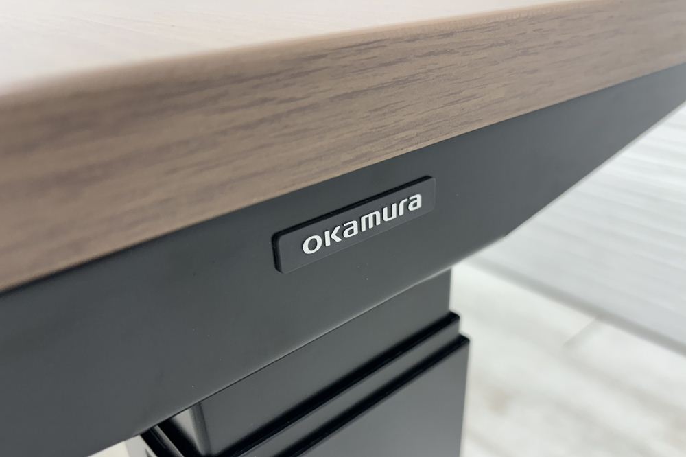 オカムラ スイフト 幅1750 電動昇降デスク 中古デスク 中古机 中古オフィス家具 デスク 1750/675/650～1250の画像