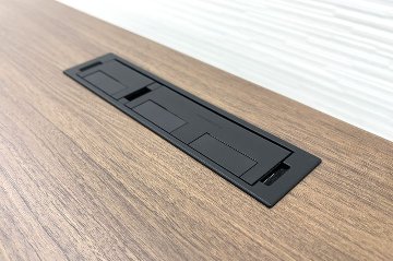 オカムラ スイフト 幅1750 電動昇降デスク 中古デスク 中古机 中古オフィス家具 デスク 1750/675/650～1250の画像