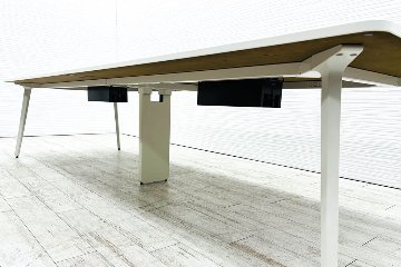 ウチダ レムナ 大型会議テーブル 中古 ミーティングテーブル 大型会議机 中古オフィス家具 ホワイト 3200/1200/720の画像