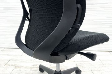 オカムラ シルフィーチェア 中古 ハイバック 肘無 OKAMURA Sylphy クッションタイプ 中古オフィス家具 ブラックの画像