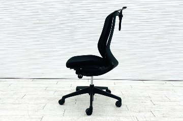 オカムラ シルフィーチェア 中古 ハイバック 肘無 OKAMURA Sylphy クッションタイプ 中古オフィス家具 ブラックの画像