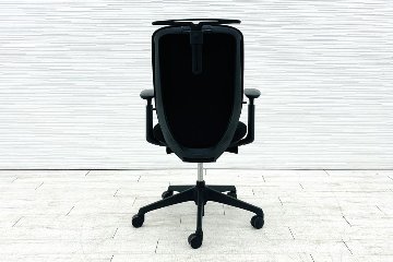 オカムラ シルフィーチェア 中古 ハイバック 可動肘 OKAMURA Sylphy 中古オフィス家具 ブラック 背クッションタイプの画像