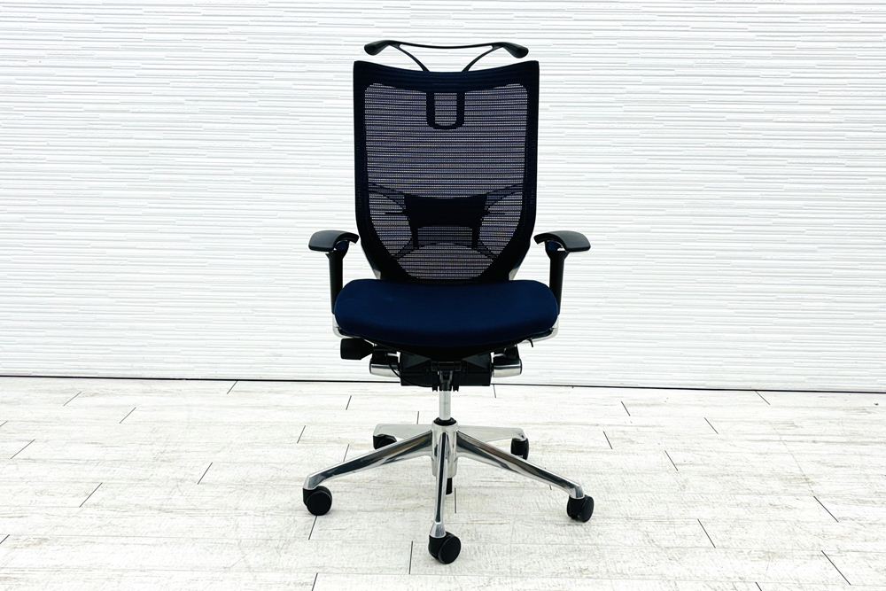 オカムラ バロンチェア 中古 2017年製 可動肘(アジャストアーム) ハイバック 座クッション 中古オフィス家具 ダークブルー OKAMURA Baronの画像