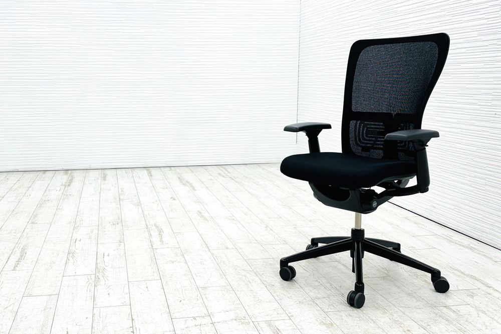 ヘイワース ゾディチェア 中古 HAWORTH ゾディ 上下可動肘 ランバーサポート 中古オフィス家具 ブラック系の画像