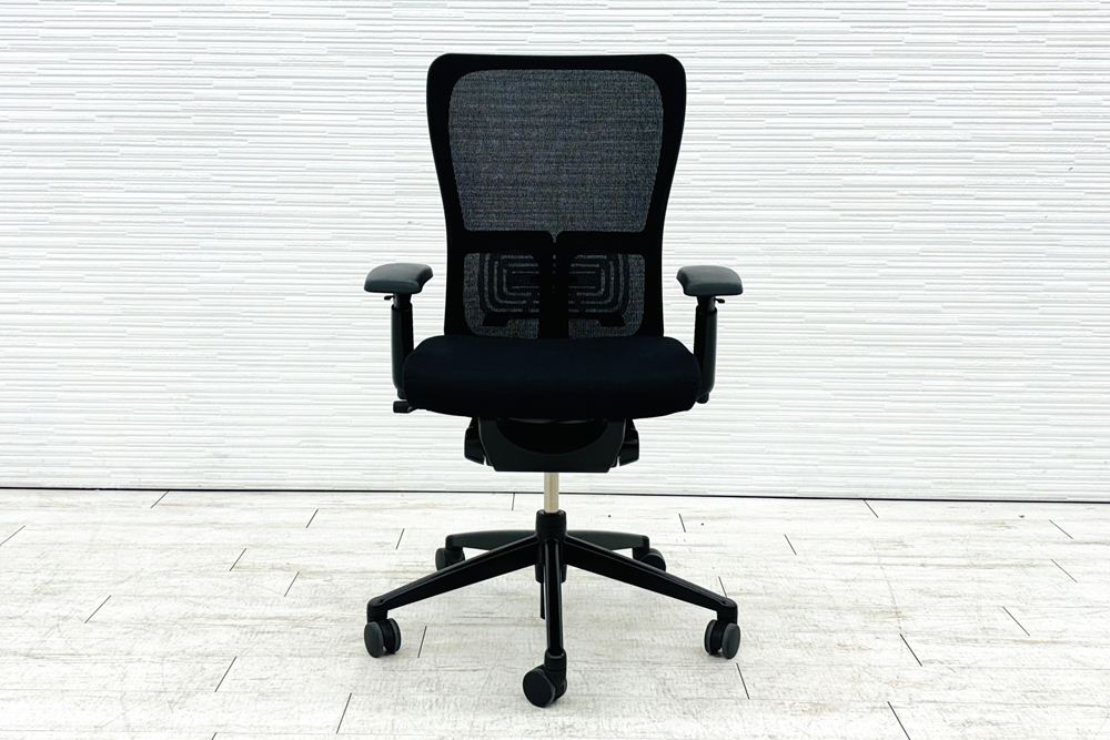 ヘイワース ゾディチェア 中古 HAWORTH ゾディ 上下可動肘 ランバーサポート 中古オフィス家具 ブラック系の画像