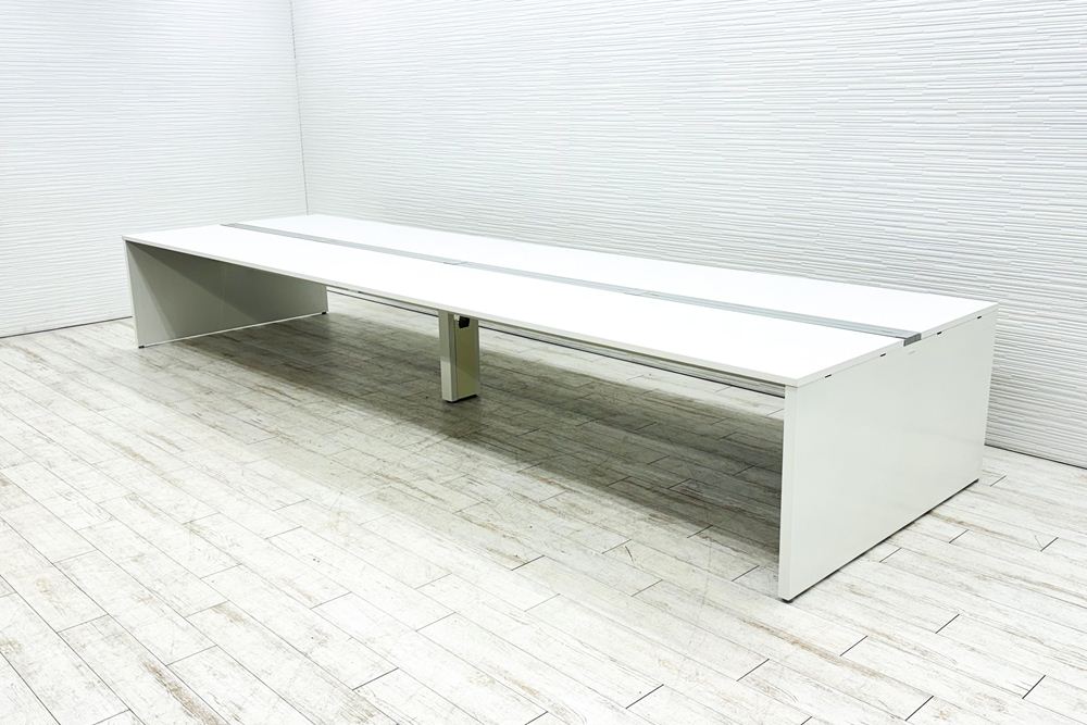 オカムラ フリーウェイ フリーアドレス 中古 幅4800mm 【両面2連4枚セット】 2400天板 中古オフィス家具 ホワイト 4800/1400/720の画像