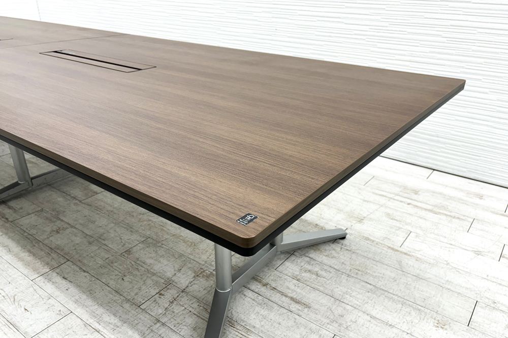 オカムラ ラティオ 中古 幅3600 ミーティングテーブル 大型会議テーブル 中古オフィス家具 ネオウッドダーク 3600/1200/720の画像