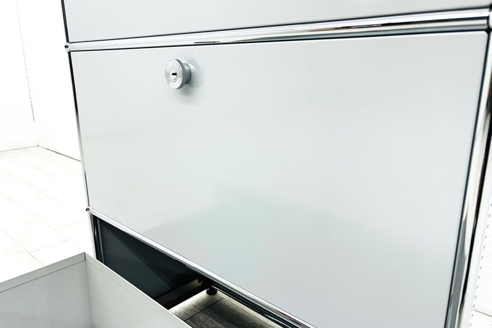 USM Haller USMハラー 中古 1列3段 ドロップダウン エクステンション 中古オフィス家具 ライトグレー 770/375/1100 両側パンチング 鍵無の画像