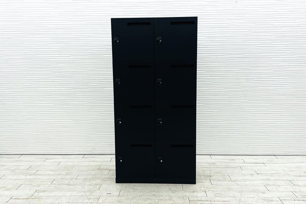 オカムラ 8人用ロッカー 中古 モバイルロッカー メール投函口 中古オフィス家具 4Z6XRY ZK25 900/450/1810 ブラックの画像