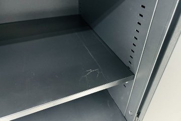 オカムラ 8人用ロッカー 中古 モバイルロッカー メール投函口 中古オフィス家具 4Z6XRY ZK25 900/450/1810 ブラックの画像