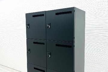 オカムラ 8人用ロッカー 中古 モバイルロッカー メール投函口 中古オフィス家具 4Z6XRY ZK25 900/450/1810 ブラックの画像