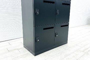 オカムラ 8人用ロッカー 中古 モバイルロッカー メール投函口 中古オフィス家具 4Z6XRY ZK25 900/450/1810 ブラックの画像