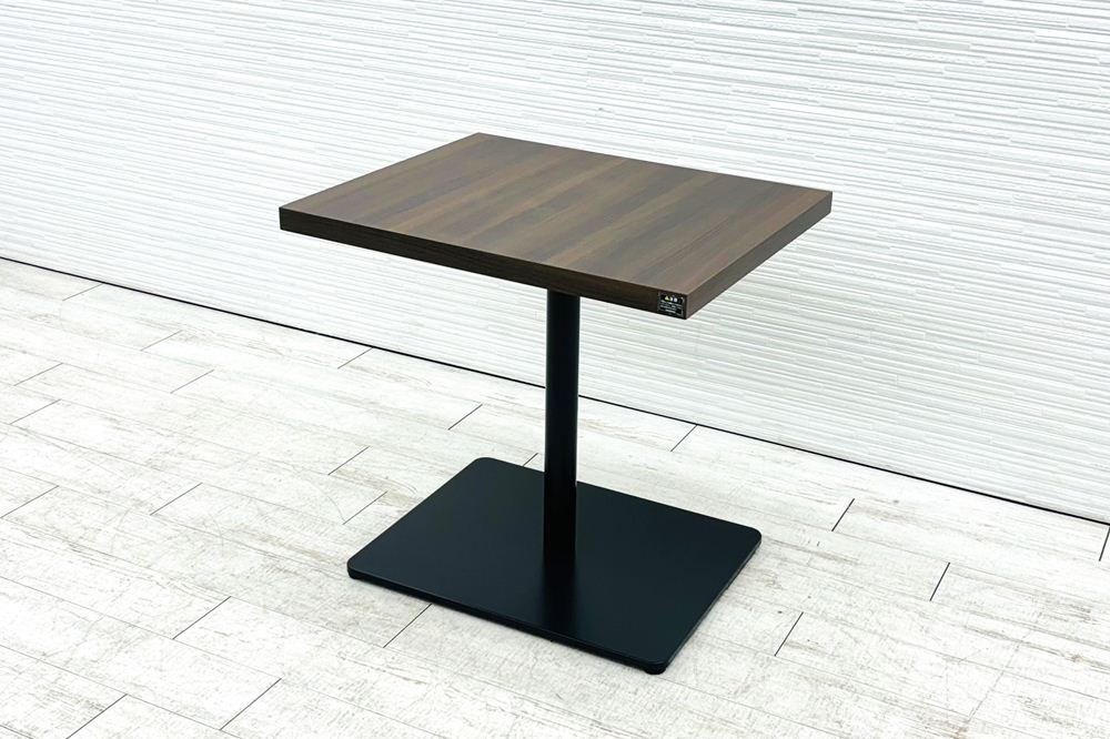 オカムラ Alt Piazza(アルトピアッツァ)シリーズ 中古 ミーティングテーブル 休憩室用テーブル カフェテーブル 中古オフィス家具 750/600/720の画像