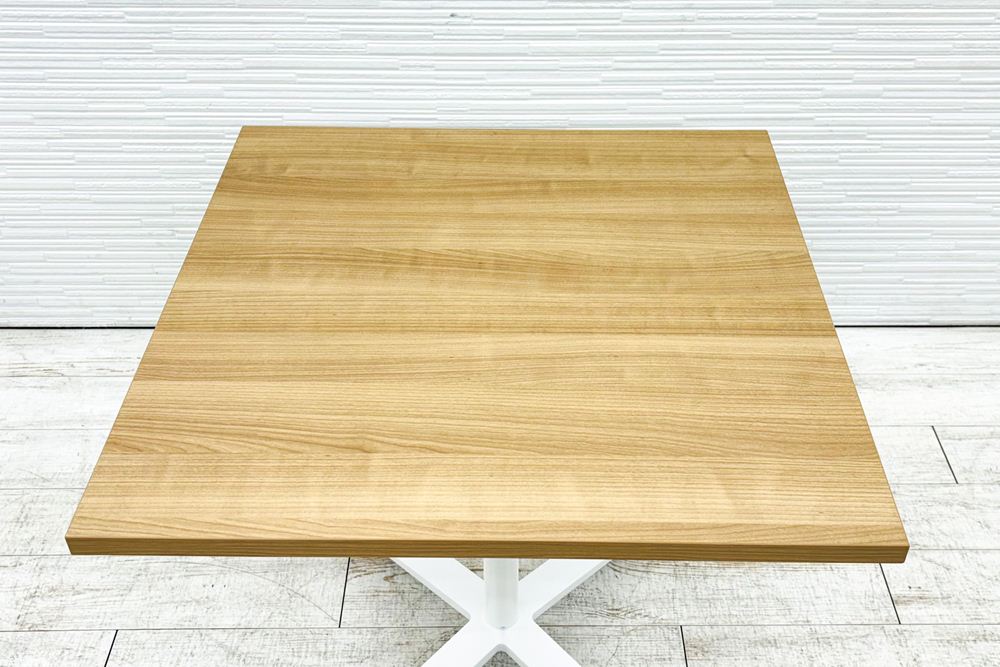 コクヨ デイズオフィス フリップトップ flip top 中古 休憩室用テーブル ミーティングテーブル 中古オフィス家具 750/750/720の画像