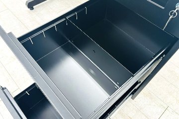 新品デスク 新品机 片袖机 片袖デスク スチールデスク 事務机 オフィスデスク 中古オフィス家具 1200/700/700 BR/BK/BKの画像
