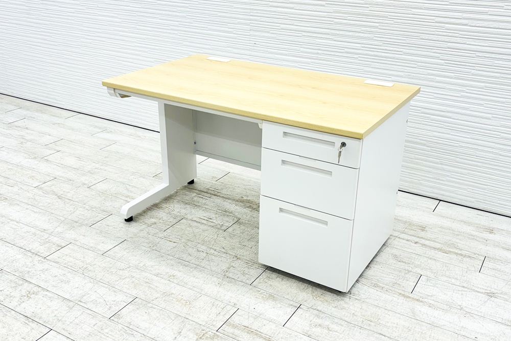 新品デスク 新品机 片袖机 片袖デスク スチールデスク 事務机 オフィスデスク 中古オフィス家具 1200/700/700 NA/WH/WHの画像