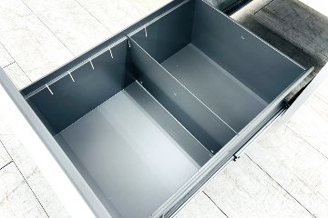 新品デスク 新品机 片袖机 片袖デスク スチールデスク 事務机 オフィスデスク 中古オフィス家具 1200/700/700 NA/WH/WHの画像