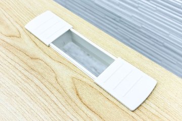 新品デスク 新品机 片袖机 片袖デスク スチールデスク 事務机 オフィスデスク 中古オフィス家具 1200/700/700 NA/WH/WHの画像