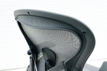 【未開封未使用品】 ハーマンミラー アーロンチェア リマスタード Aサイズ フル装備 中古 Herman Miller Aeron Chairs 中古オフィス家具 グラファイトの画像