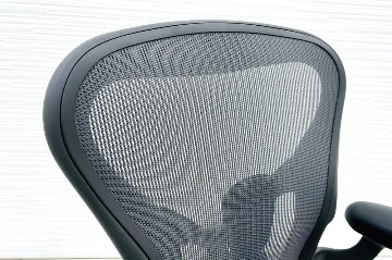 【未開封未使用品】 ハーマンミラー アーロンチェア リマスタード Aサイズ フル装備 中古 Herman Miller Aeron Chairs 中古オフィス家具 グラファイトの画像