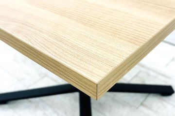コクヨ ビエナ カフェテーブル 中古 ミーティングテーブル 角テーブル 幅900 中古オフィス家具 キャスター脚 900/900/720の画像