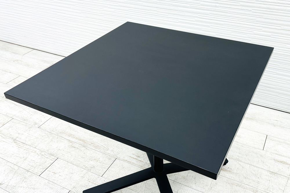 コクヨ デイズオフィス 中古 休憩室用テーブル ミーティングテーブル 中古オフィス家具 800/800/720 ブラックの画像