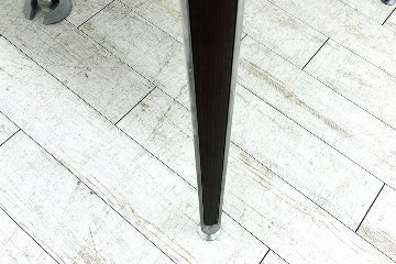 オカムラ プリシード 中古 小型会議テーブル 幅2400 ミーティングテーブル 会議机 中古オフィス家具 舟形天板 2400/1200/720の画像