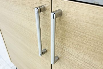 オカムラ トラッシュユニット ダストボックス 中古 キャスター付き ゴミ箱 ごみ箱 中古オフィス家具 ネオウッドライト 1000/520/900の画像