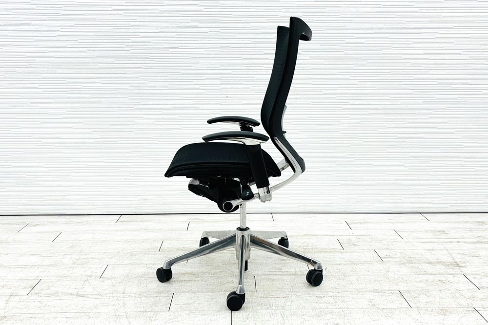 バロンチェア 中古 オカムラ OKAMURA Baron ブラック 可動肘 ハイバック ポリッシュフレーム 中古オフィス家具 メッシュの画像