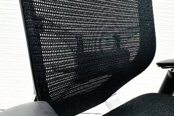 バロンチェア 中古 オカムラ OKAMURA Baron ブラック 可動肘 ハイバック ポリッシュフレーム 中古オフィス家具 メッシュの画像