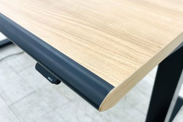 コクヨ シークエンス 幅1350 SEQUENCE 電動昇降デスク 中古デスク 中古机 中古オフィス家具 1350/675/630～1290の画像