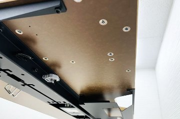 コクヨ シークエンス 幅1350 SEQUENCE 電動昇降デスク 中古デスク 中古机 中古オフィス家具 1350/675/630～1290の画像