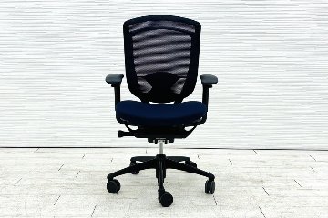 コンテッサチェア オカムラ 中古 2018年製 コンテッサ 座クッション 可動肘 中古オフィス家具 高機能チェア ダークブルーの画像