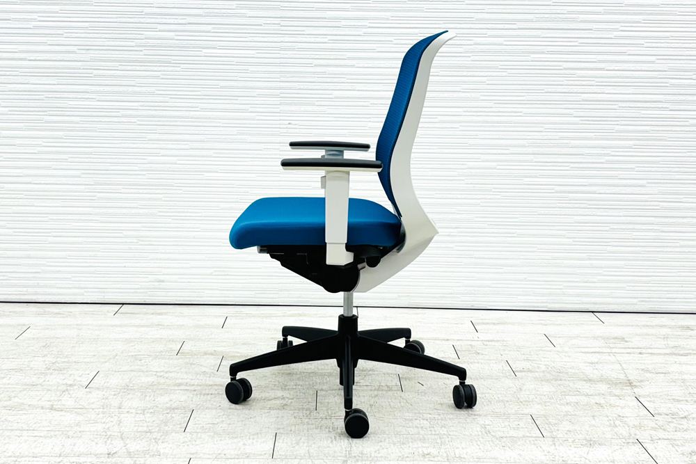 コクヨ シロッコチェア 中古 Scirocco(シロッコ)シリーズ 可動肘 KOKUYO 中古オフィス家具 ターコイズブルーの画像