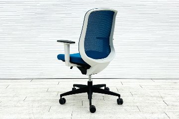 コクヨ シロッコチェア 中古 Scirocco(シロッコ)シリーズ 可動肘 KOKUYO 中古オフィス家具 ターコイズブルーの画像
