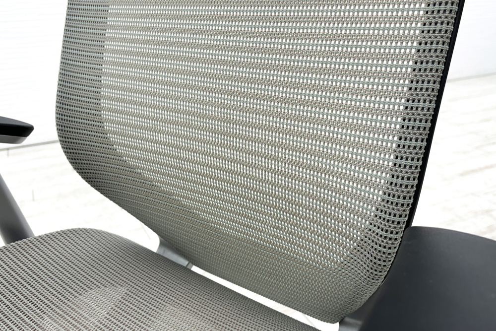 バロンチェア オカムラ エクストラハイバック OKAMURA Baron 固定肘 高機能チェア 中古オフィス家具 固定ヘッドレスト グレーの画像