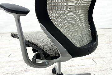 バロンチェア オカムラ エクストラハイバック OKAMURA Baron 固定肘 高機能チェア 中古オフィス家具 固定ヘッドレスト グレーの画像