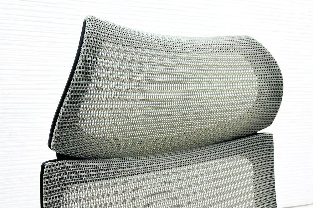 オカムラ バロンチェア エクストラハイバック OKAMURA Baron 固定肘 高機能チェア 中古オフィス家具 固定ヘッドレスト グレーの画像