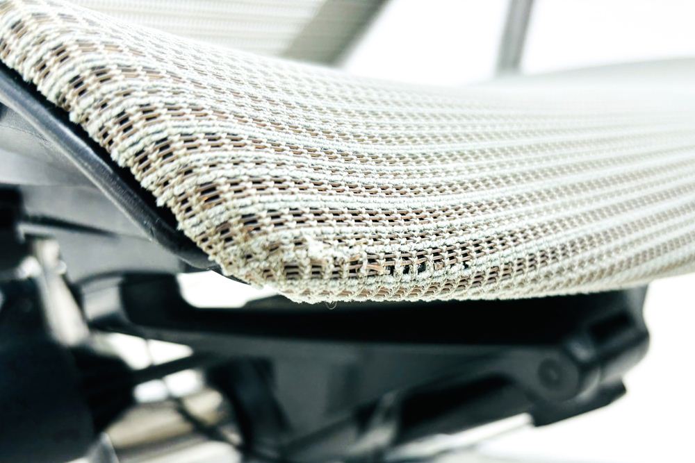 オカムラ バロンチェア エクストラハイバック OKAMURA Baron 固定肘 高機能チェア 中古オフィス家具 固定ヘッドレスト グレーの画像