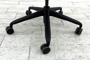 ハーマンミラー セイルチェア 中古 2018年製 ダークグリーン Herman Miller SAYL Chair 中古オフィス家具 可動肘の画像