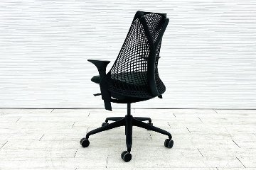ハーマンミラー セイルチェア 中古 2018年製 ダークグリーン Herman Miller SAYL Chair 中古オフィス家具 可動肘の画像