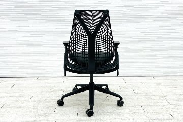 ハーマンミラー セイルチェア 中古 2018年製 ダークグリーン Herman Miller SAYL Chair 中古オフィス家具 可動肘の画像