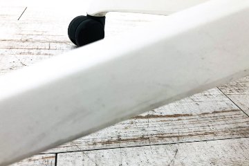 オカムラ シルフィーチェア 中古 ハイバック 肘無 Sylphy 背メッシュ 中古オフィス家具 オレンジの画像
