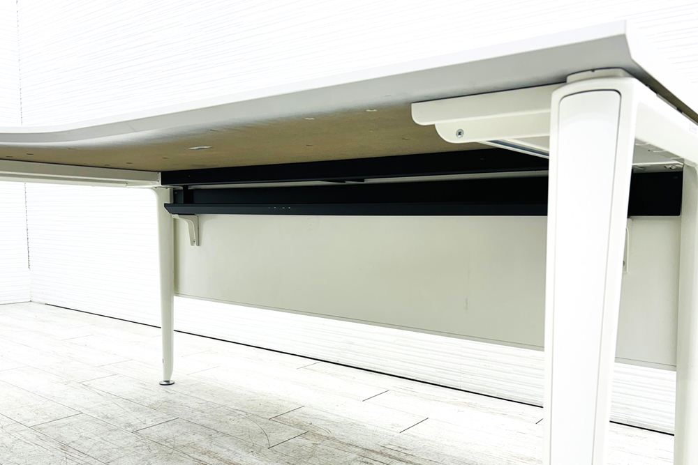オカムラ プリシード L型デスク 中古 エグゼクティブデスク 高級デスク 中古オフィス家具 1600/1210/720の画像