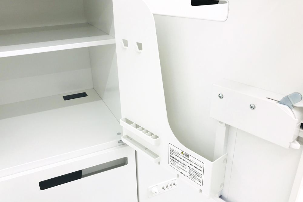 8人用ロッカー 8人用 スチール ロッカー 中古 コクヨ エディア メールボックス 中古オフィス家具 オートロックダイヤル錠 キャビネットの画像