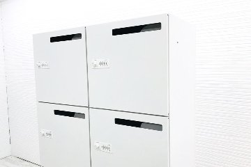 8人用ロッカー 8人用 スチール ロッカー 中古 コクヨ エディア メールボックス 中古オフィス家具 オートロックダイヤル錠 キャビネットの画像