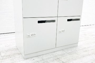 8人用ロッカー 8人用 スチール ロッカー 中古 コクヨ エディア メールボックス 中古オフィス家具 オートロックダイヤル錠 キャビネットの画像